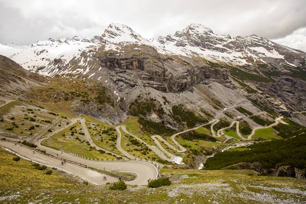 Big Bobble Hats to Take on Granfondo Stelvio Santini! | Big Bobble Hats